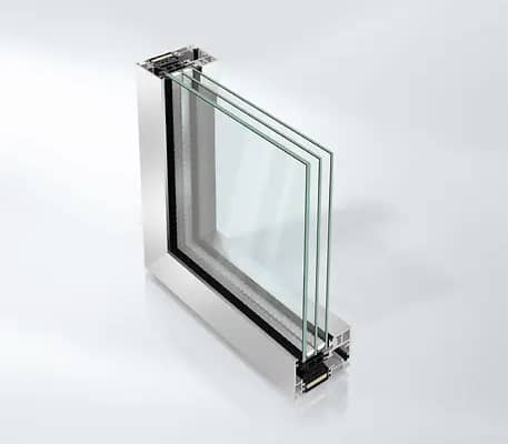 Querschnitt mit Scheibe eines Aluminiumfensters