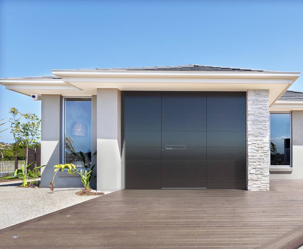 Modern und klar - in Linie und Ausführung. Eingangstür und stehen Verglasung